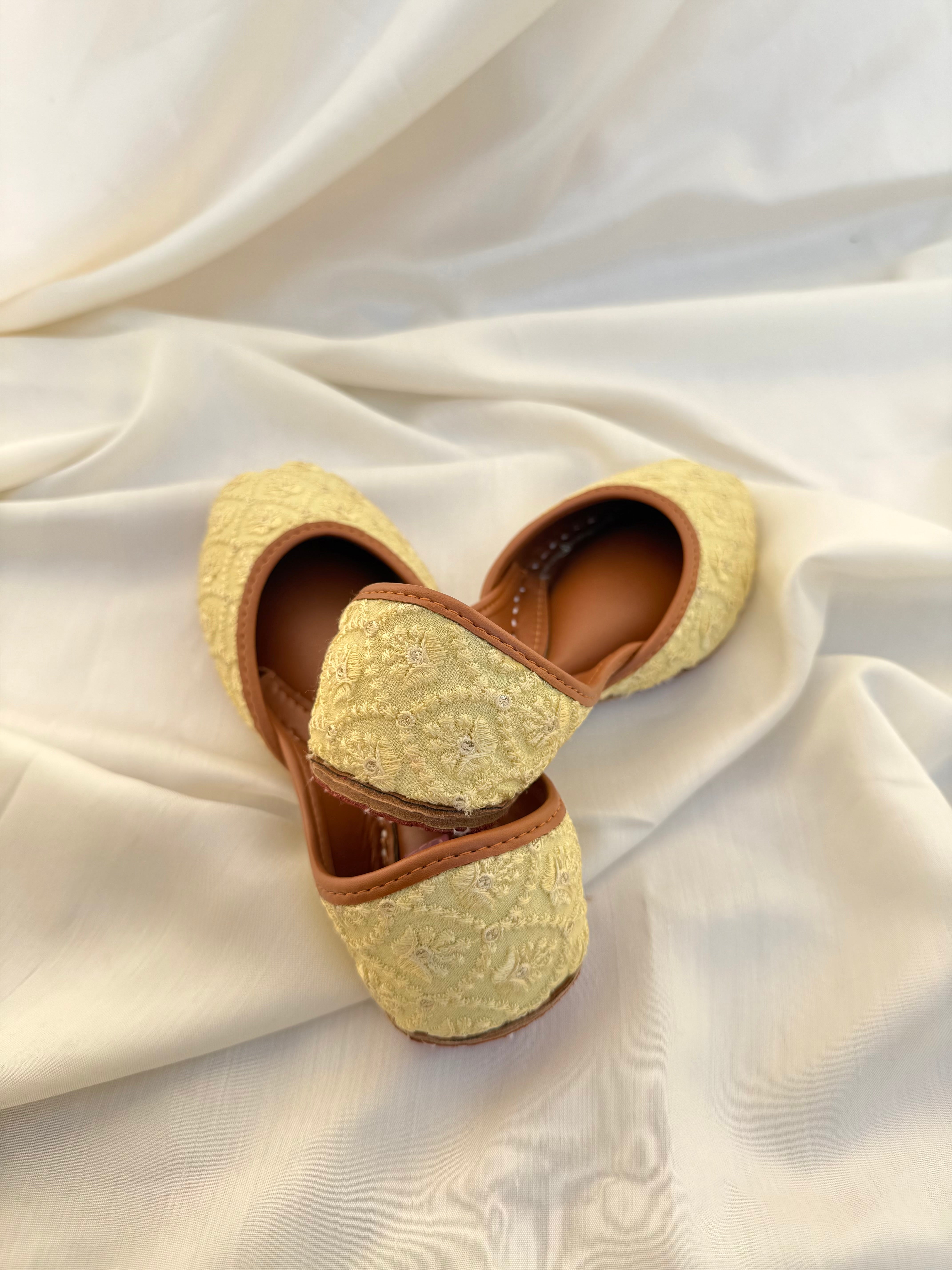 Nigar - Butter Yellow